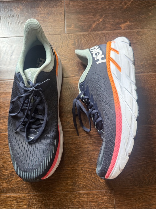 Hoka Shoes - Hoka Women’s Running Shoes - size 10 great condition Navy/Orange